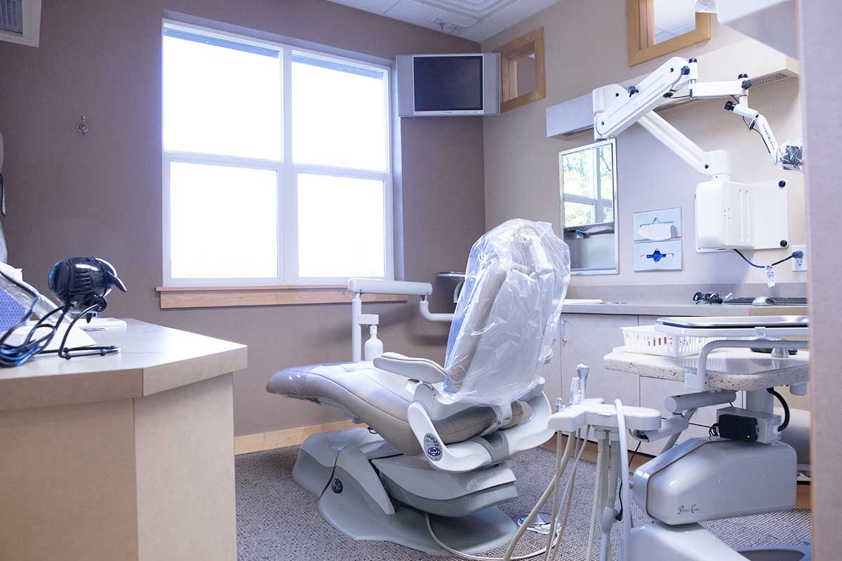 One of our treatment rooms for our Moore & Pascarella office in Redding, CA.